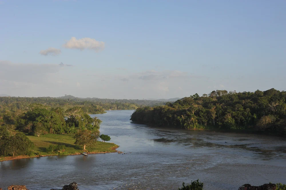 The Río San Juan in near El Castillo, Nicaragua.