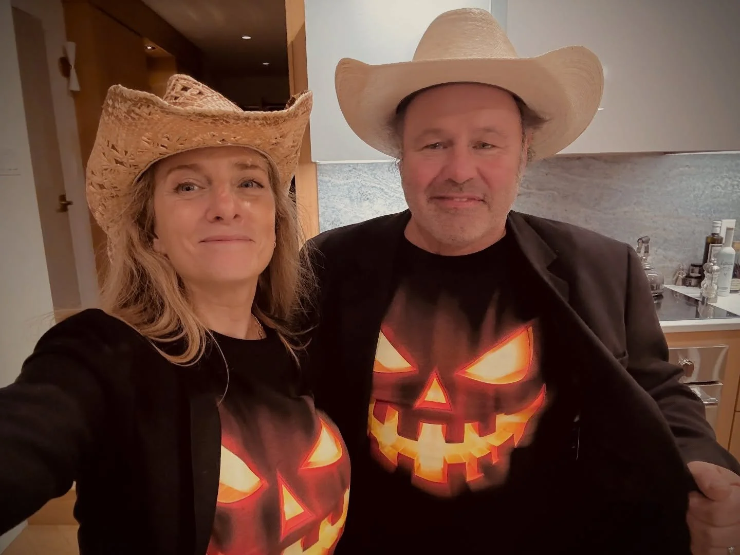 Happy Halloween! So good to be home🎃