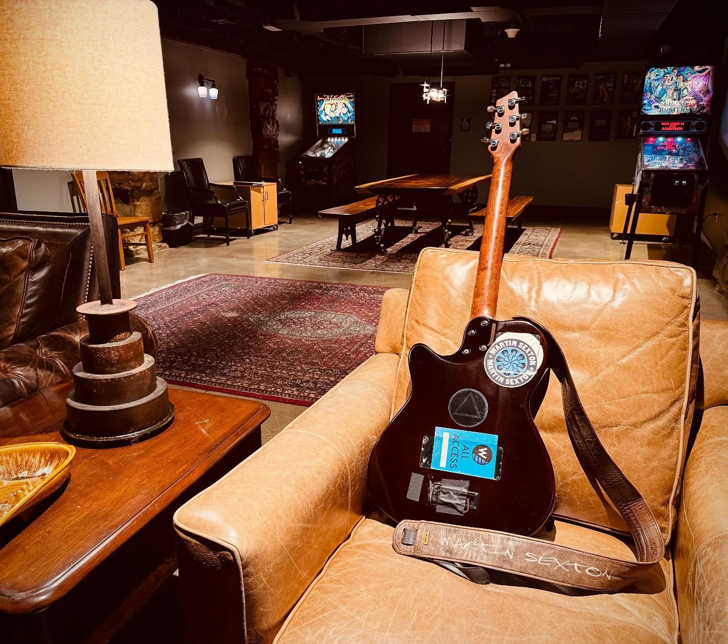 Tonight I end the western leg of the tour in one of my favorite rooms (Washington&rsquo;s in Fort Collins CO). Awesome venue and the grooviest green room in the biz. Heading home from here. Looking forward to seeing y&rsquo;all back east.  Tour dates