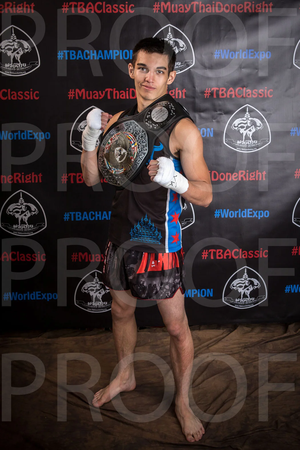 Khamharn_Lucas-005.jpg