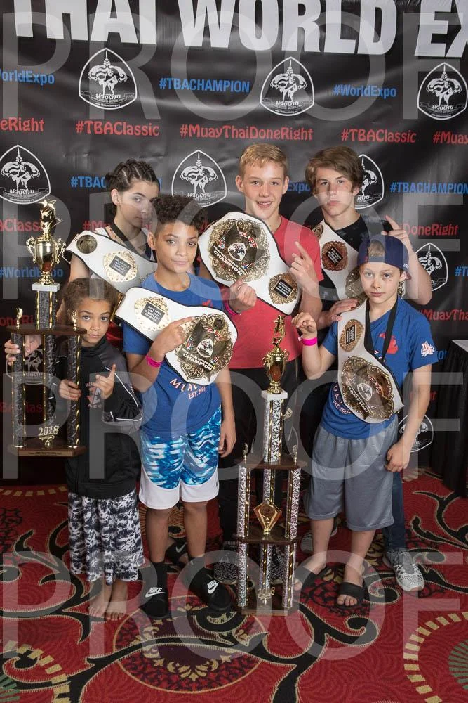 18MT-0Champs-001.jpg