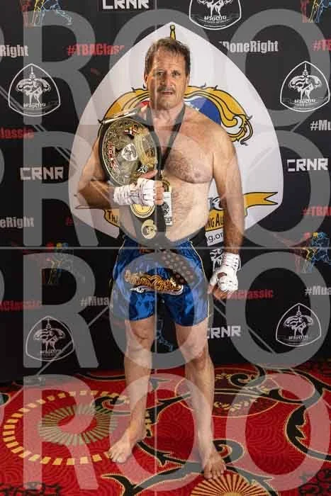 25TBA-Steve_Powell-04_fnelog.jpg