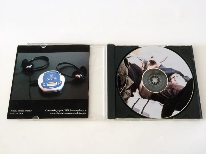 detail: CD pacakge