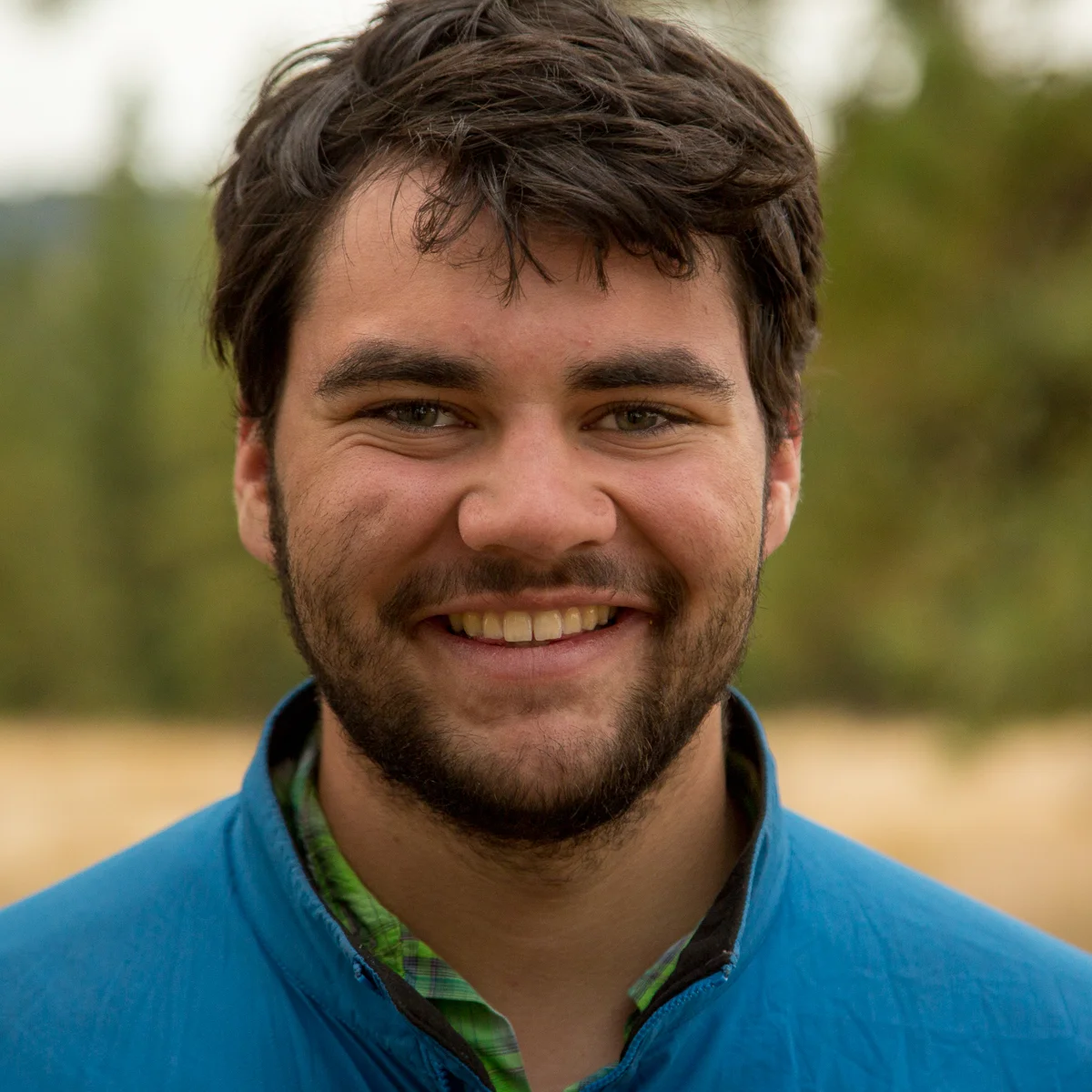 Evan Romasco-Kelly hometown: Bainbridge Island, WA major: ES - Geology