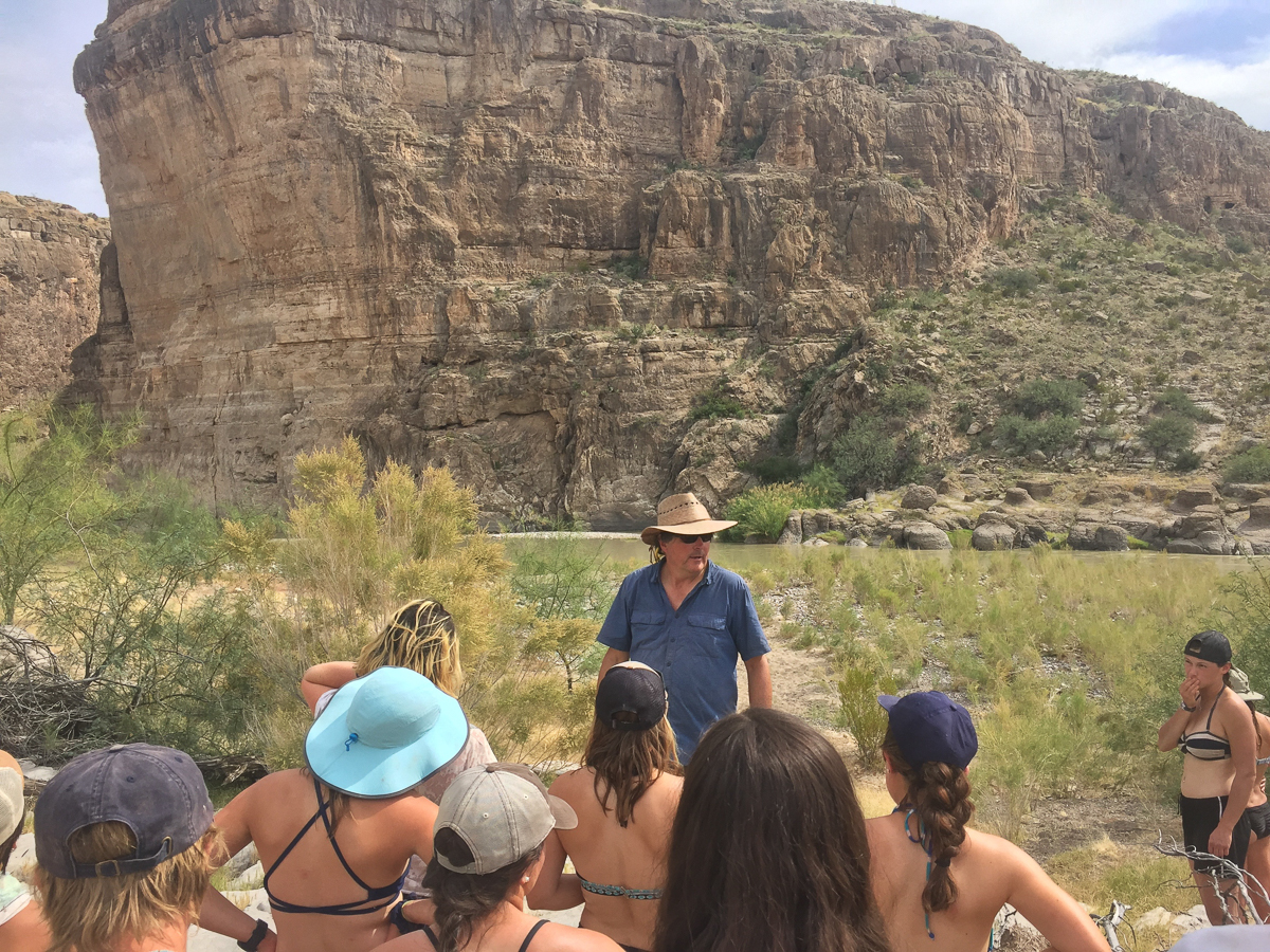 Whitewater guide Phil explains Entrance Rapid to the Westies