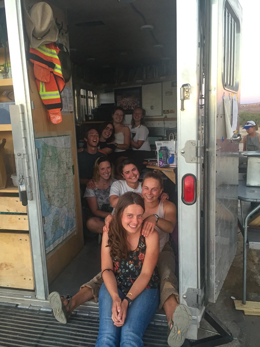 Trailer massage train