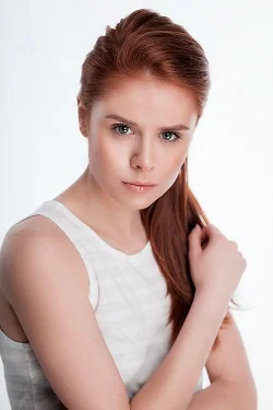 ava-sm.jpg