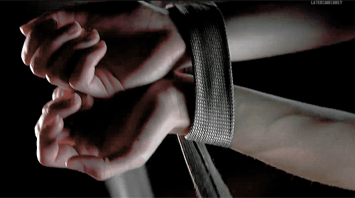 giphy (8).gif