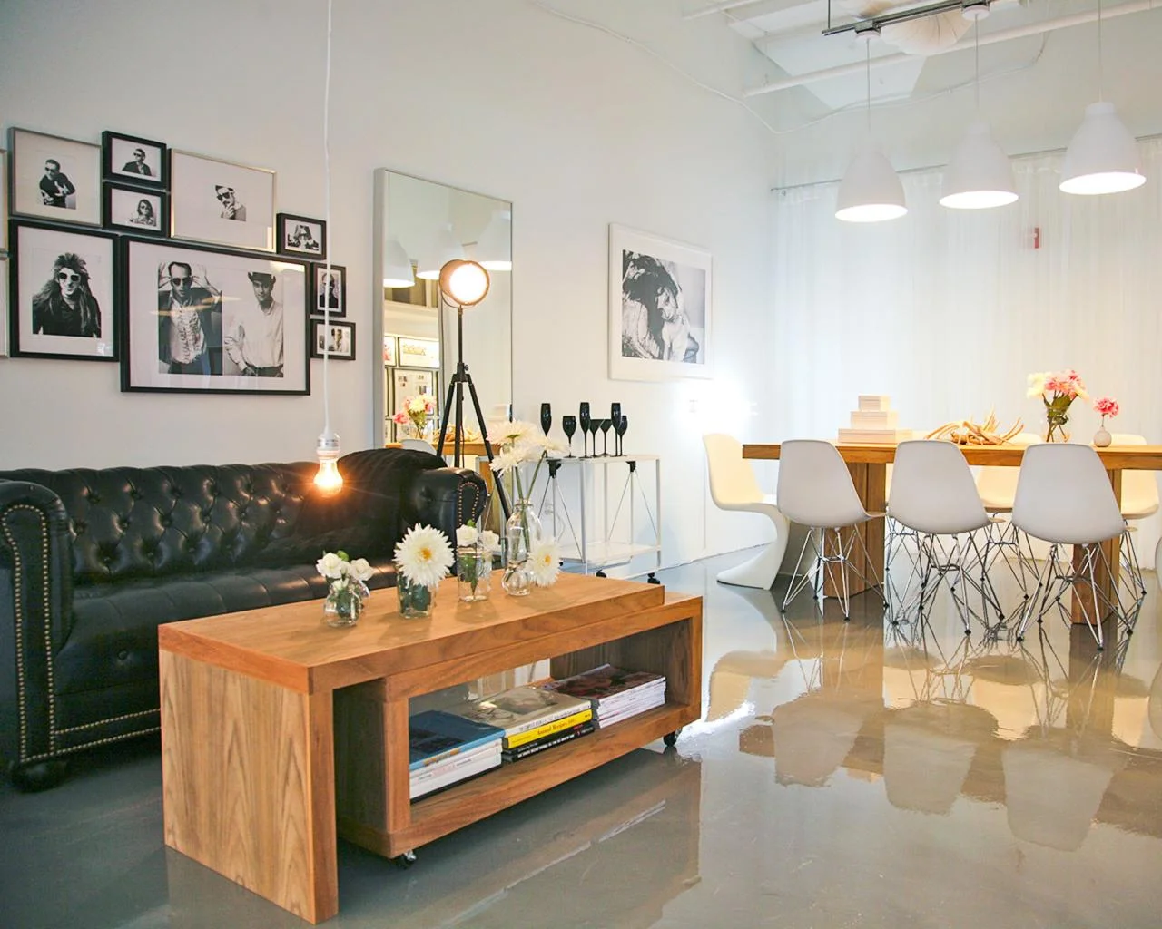 Interior-Design-Fair_Airbnb-Rhode-Island-Office_2.jpg.rend.hgtvcom.1280.1024.jpeg