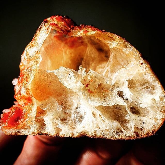 .
.
.
.
.
#pizza #pizzanapoletana #woodfired #winstonsalem #pizzaiolo #foodporn #cornicione