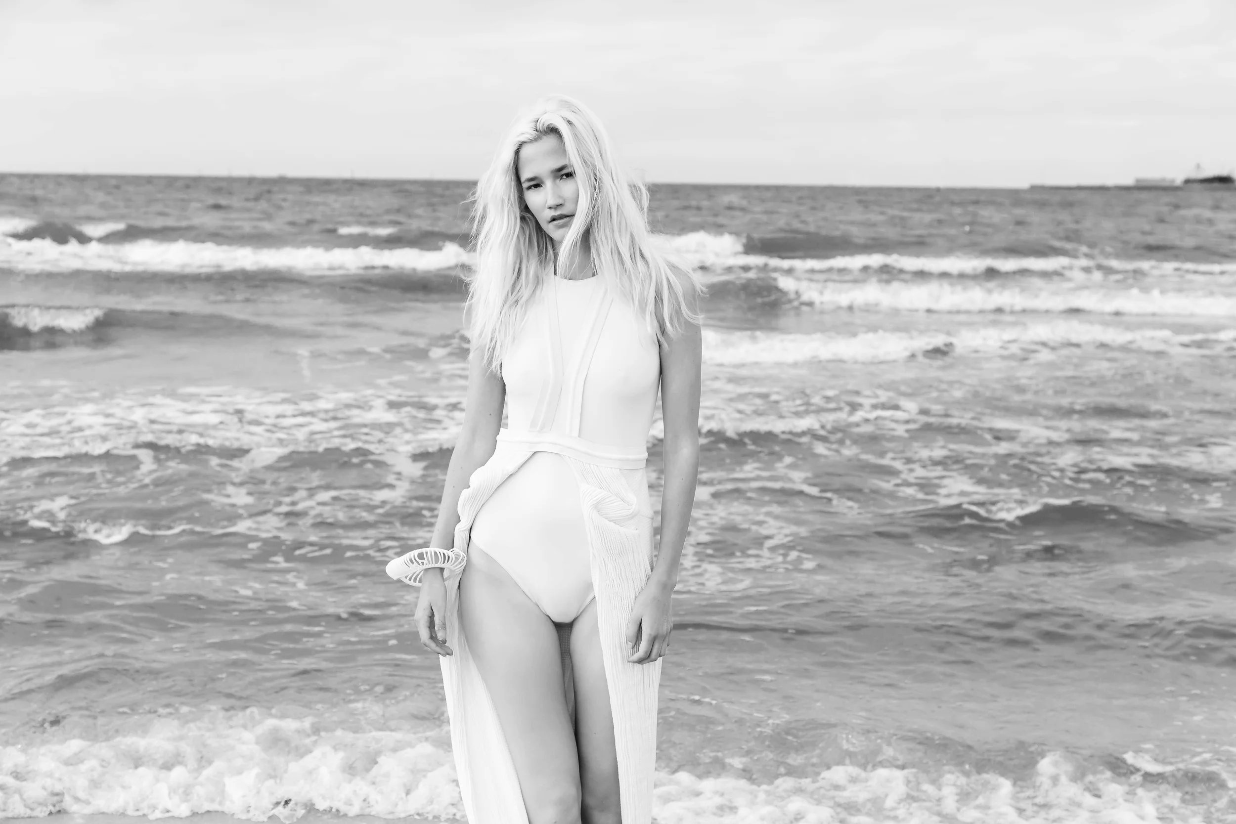 EmilyDelphine_East_11.jpg