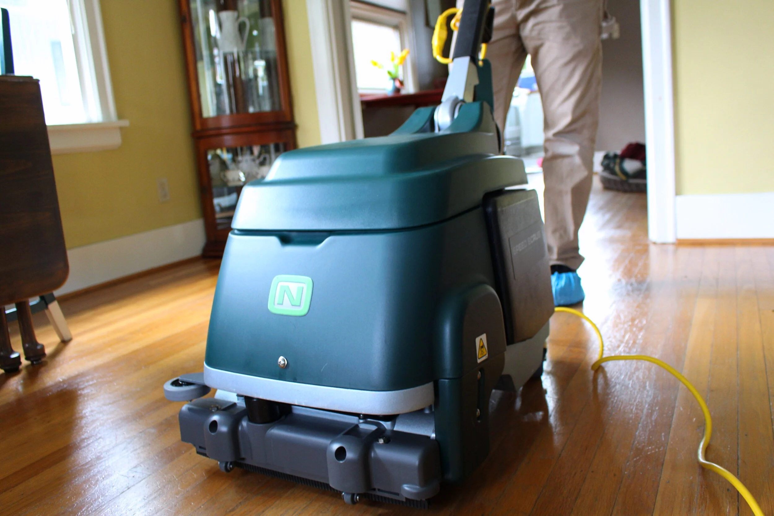 Professional Hardwood Floor Cleaning Service — SnoKing Carpet