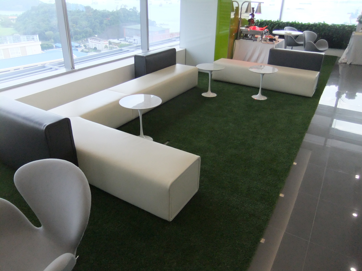Restaurants   Stand out from the crowds with Royal Grass in your restaurant.
