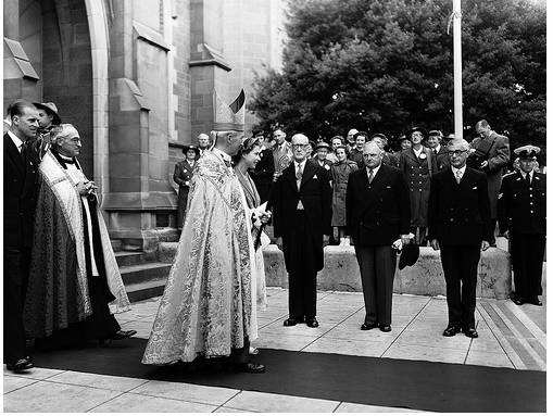 1954 02 22  Queen.png