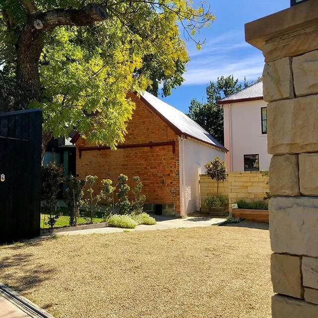 Good morning Hobart!
#justanotherdayinparadise #tasmania
 #discovertasmania🇦🇺🌞🥀🦈