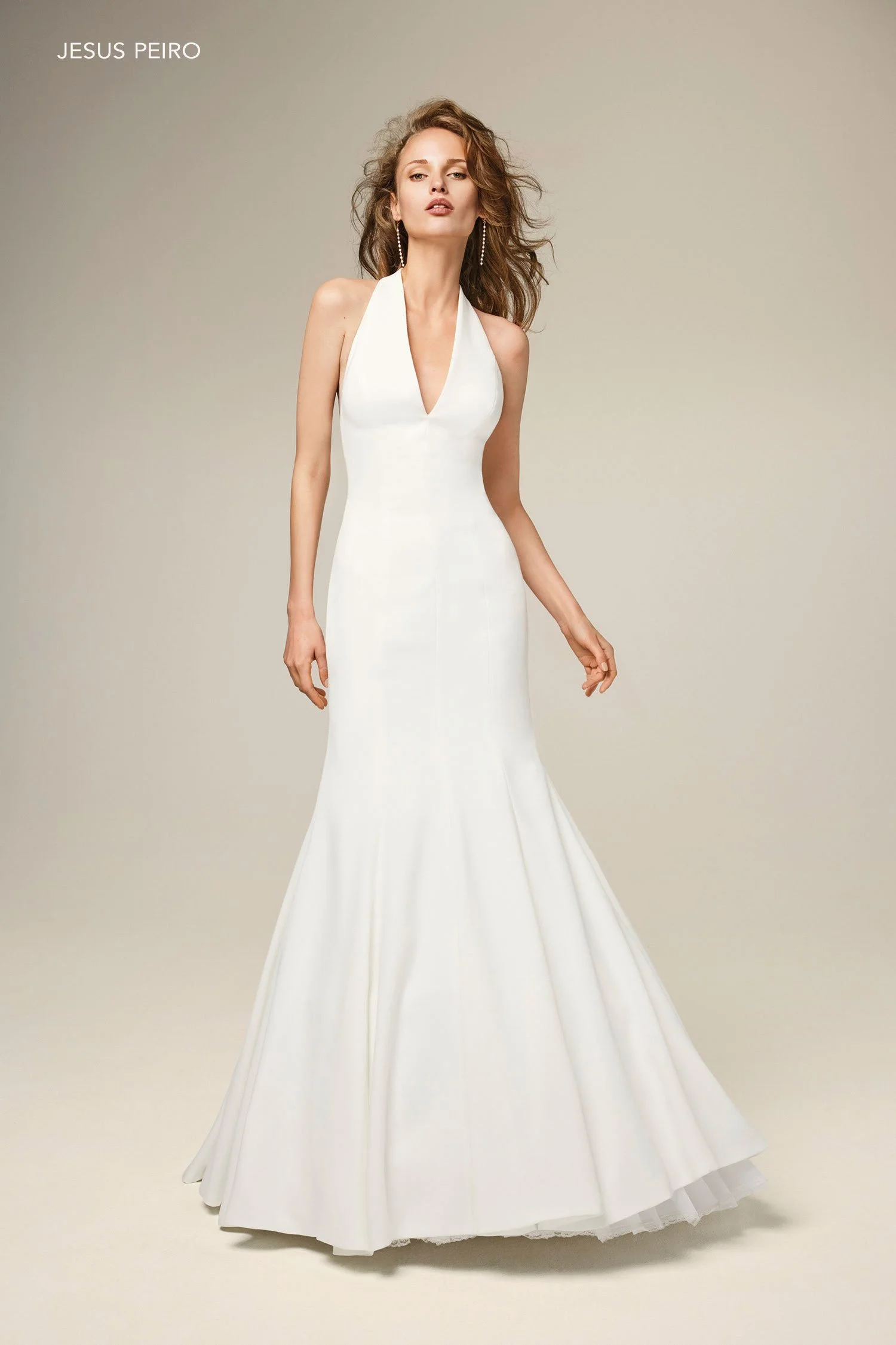  Jesus Peiro | Style 2416 Now £850 | Size 12 