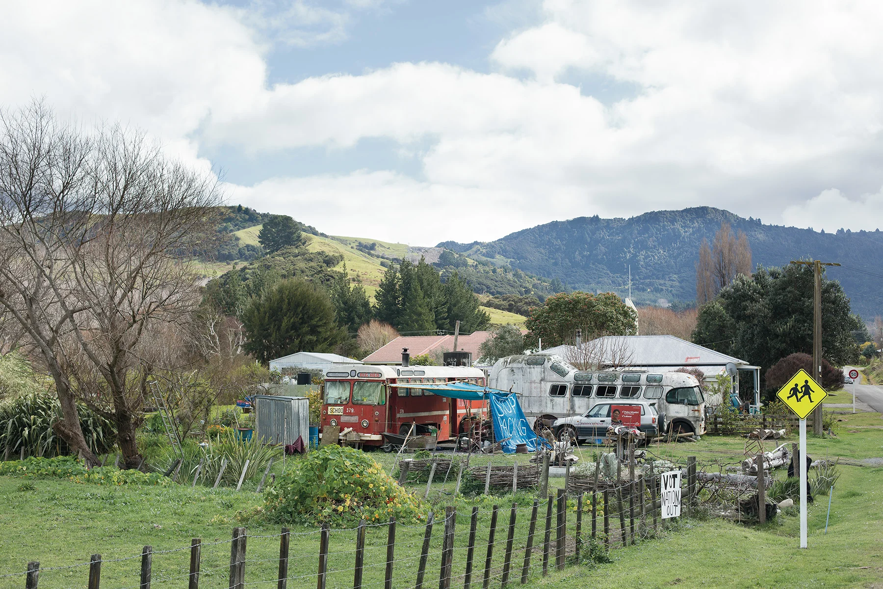 Bus house