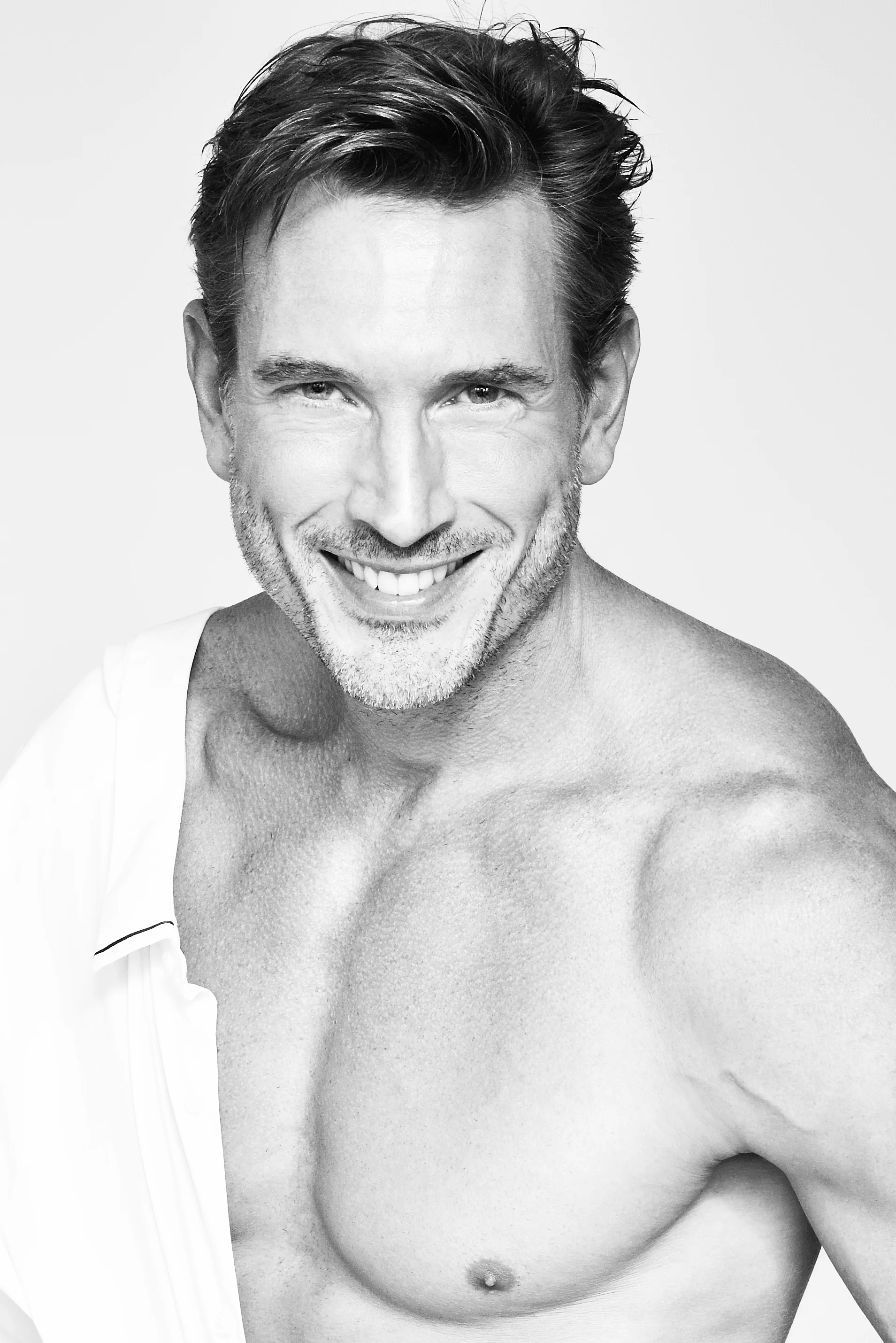 MB MODEL MANAGEMENT
