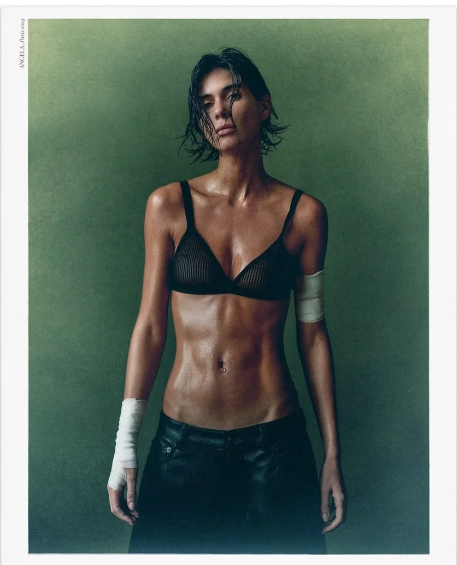 ANGELA is back and ready for bookings 🔥🔥🔥

We love this work with @thomaslavellephotography 

#stronger #better #backinbusiness #supermodel #mama #model #powerwomen #fashionmodel #fashionphotograph #paris #greatwork #edgy #topbody #hot #cool #brun