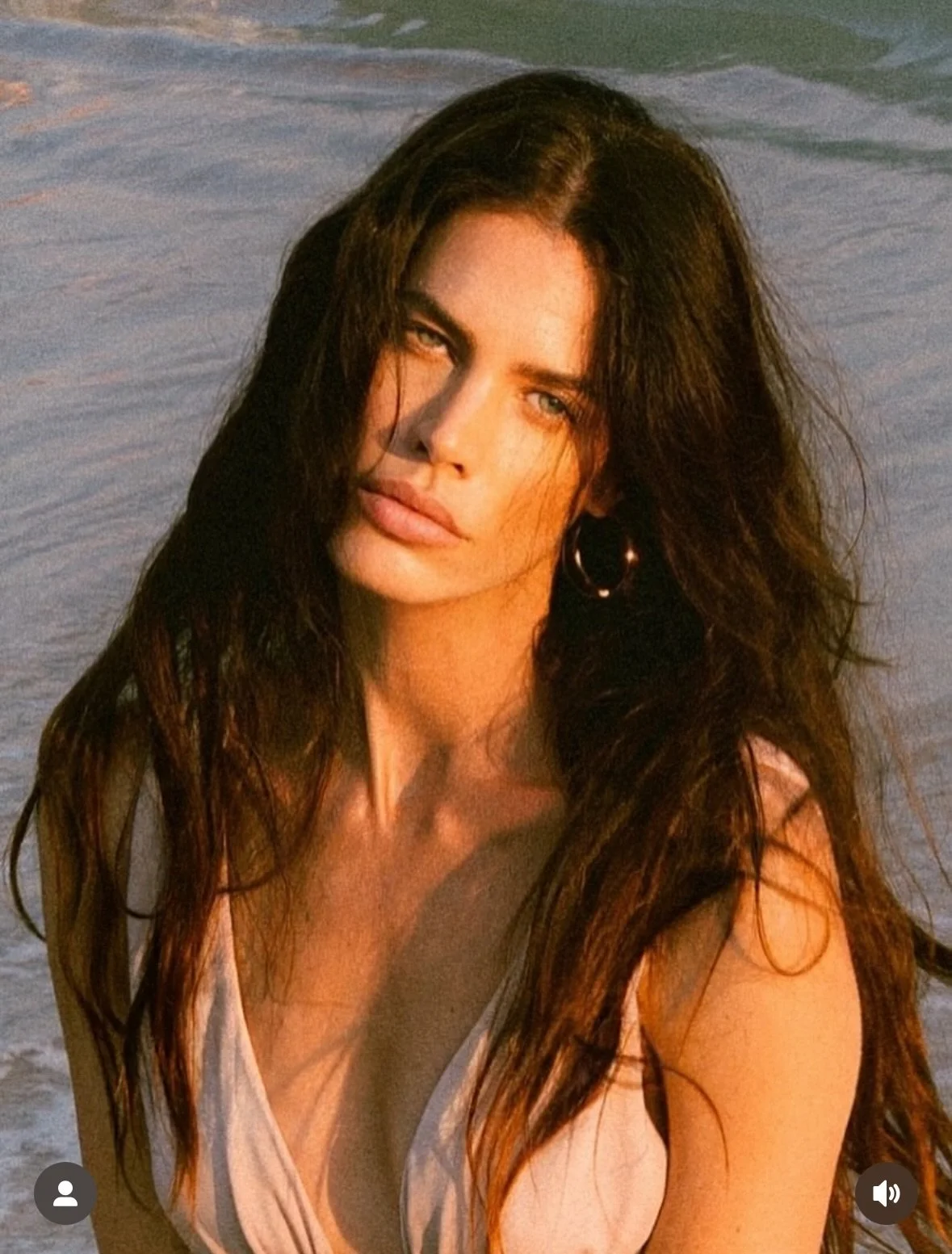 CANDICE our marmaid from C&ocirc;te d&lsquo;Azur works tomorrow for @marccain in Nice 🇫🇷

We love this Editorial Story with @atelierlunacarla &hellip;
enjoy the german pretty MC collection and the team tomorrow on the see ☀️🌊

#editorial #fashionm