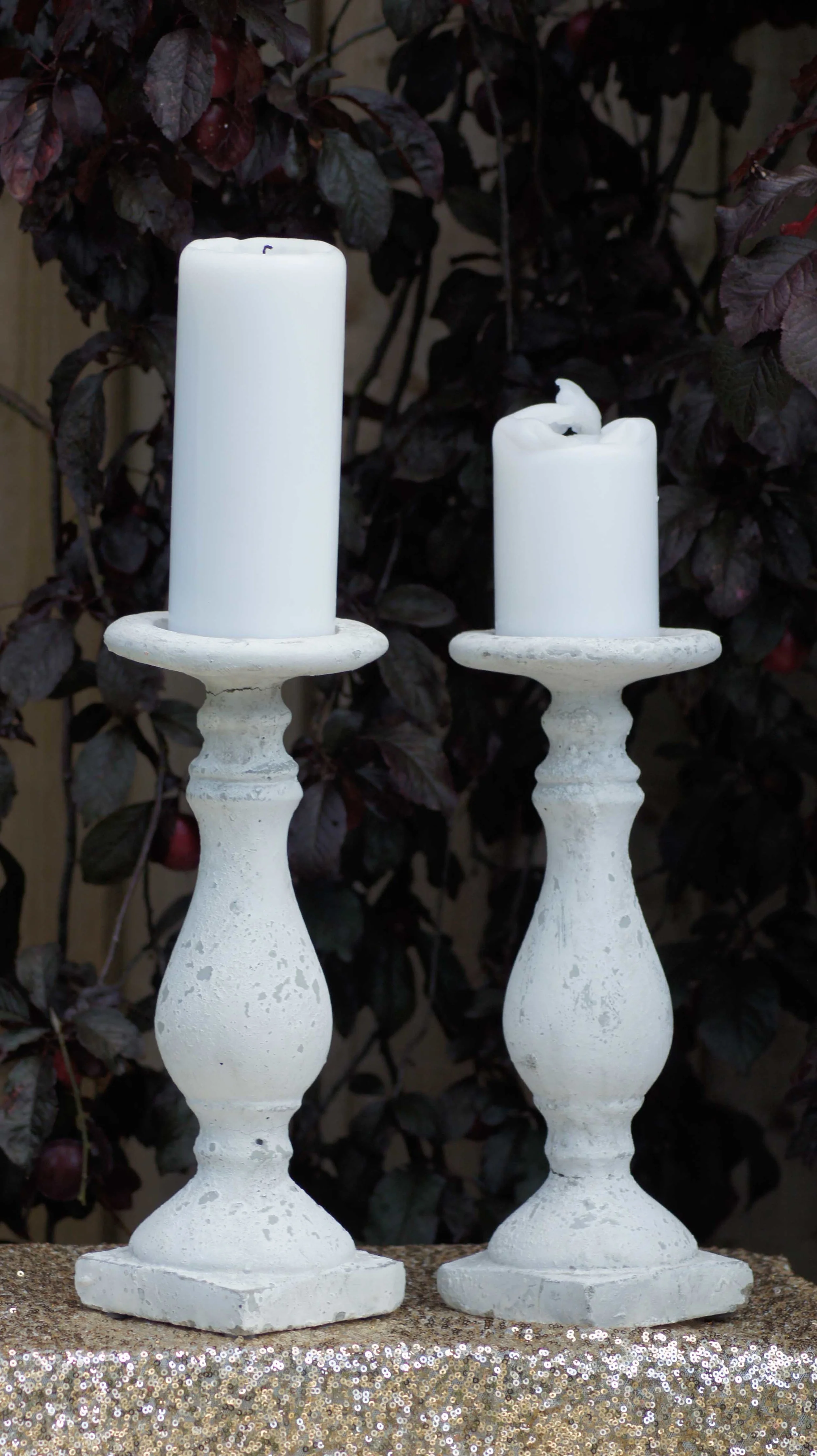 STONE CANDLE PEDESTAL £6