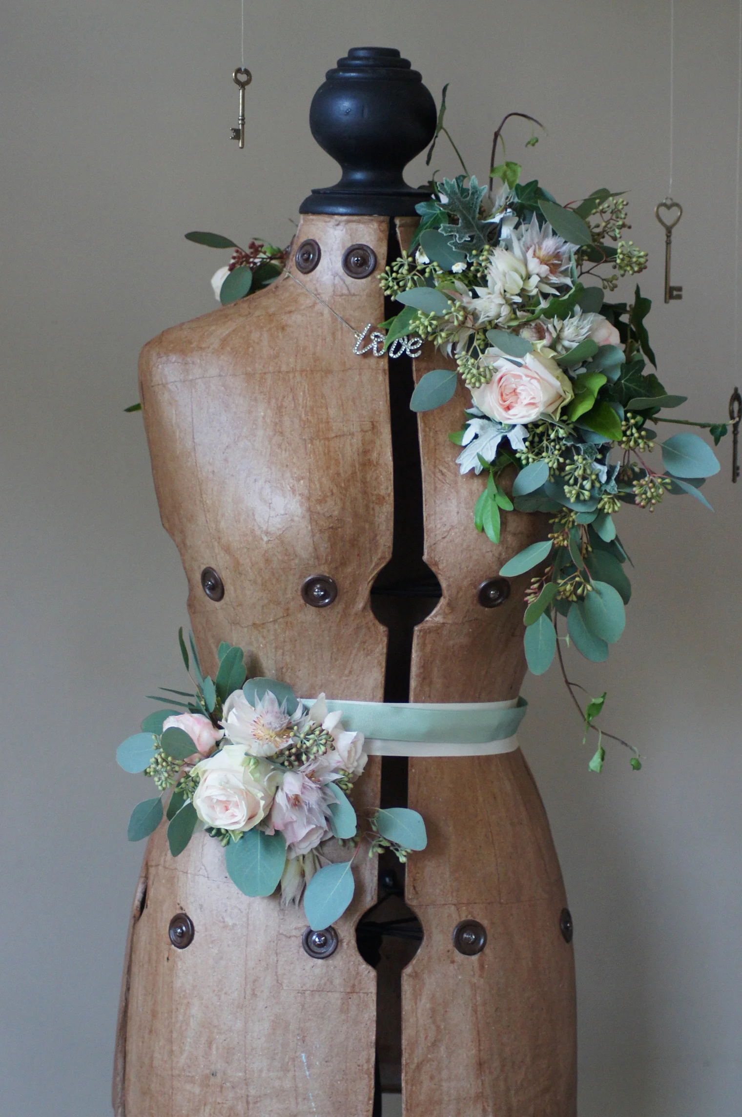 MANNEQUIN £45