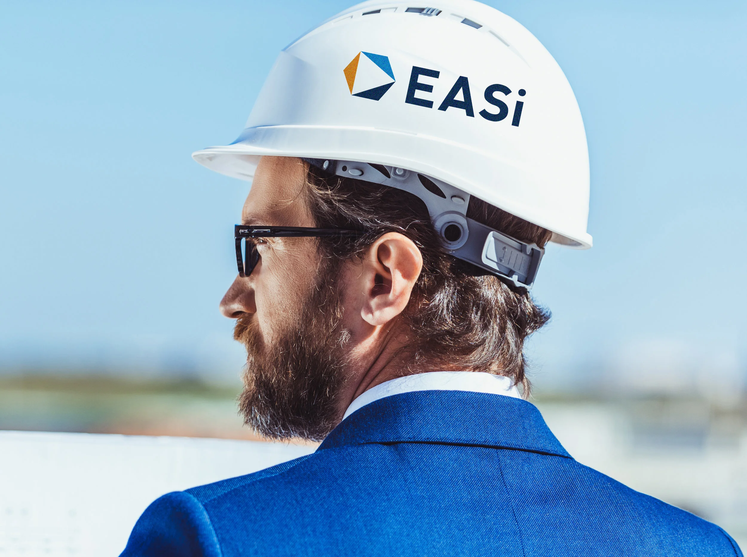 EASi_Hardhat3.jpg