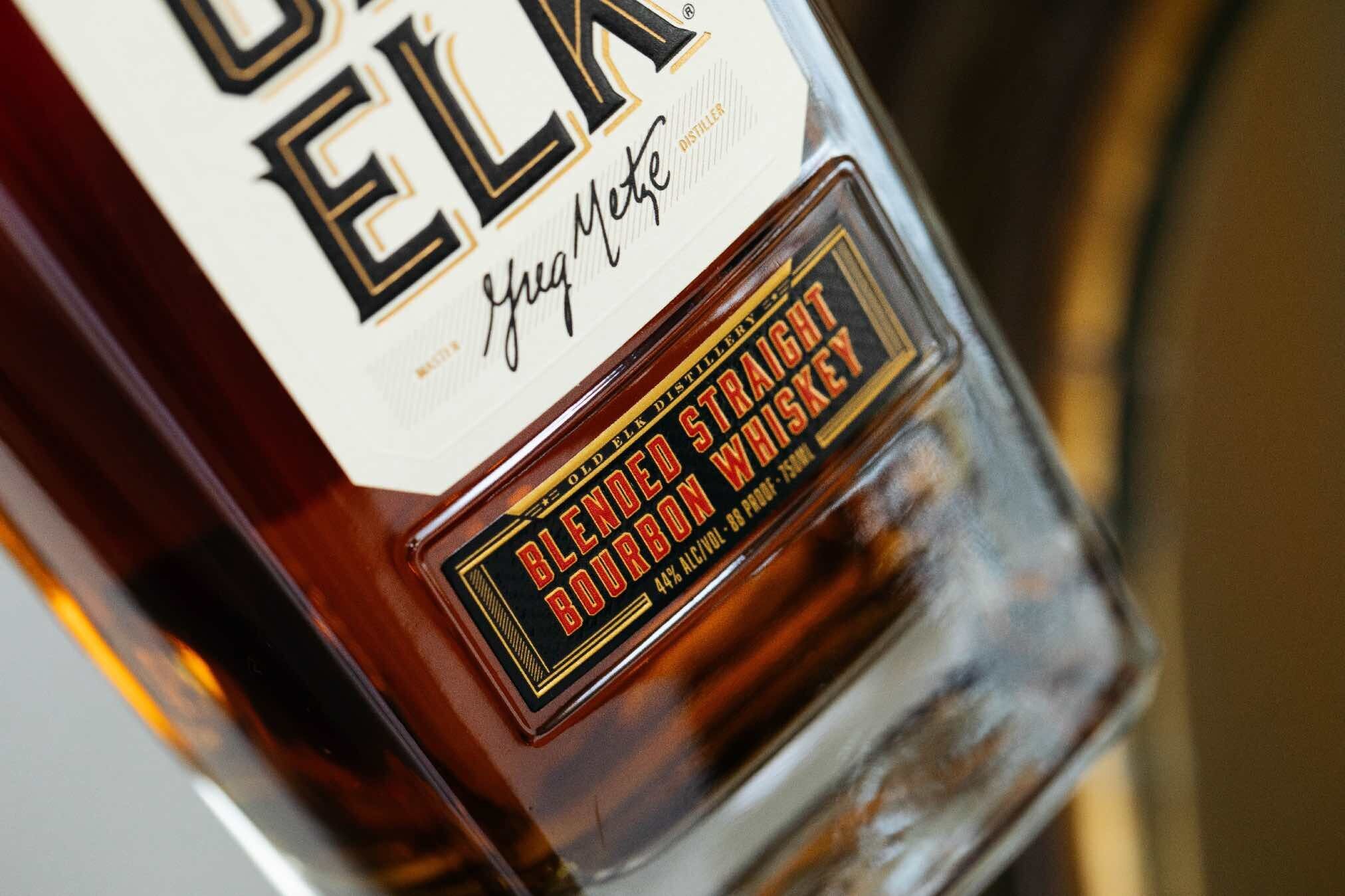 Old+Elk+Blended+Straight+Bourbon+Whiskey.jpg