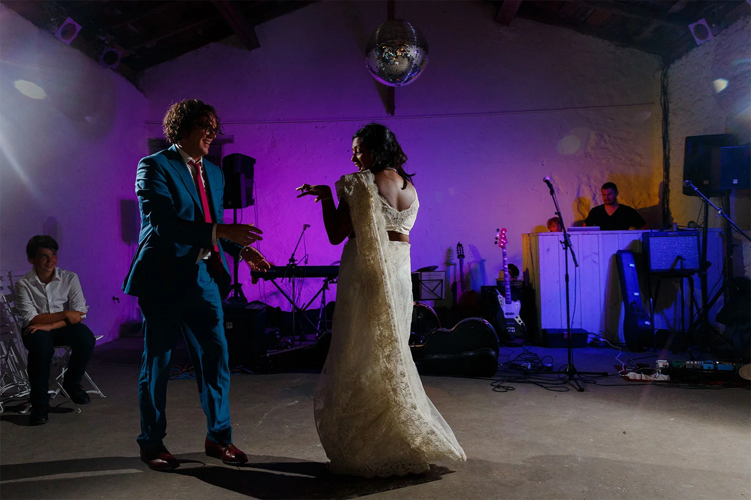 Bride-and-groom-dancing.jpg