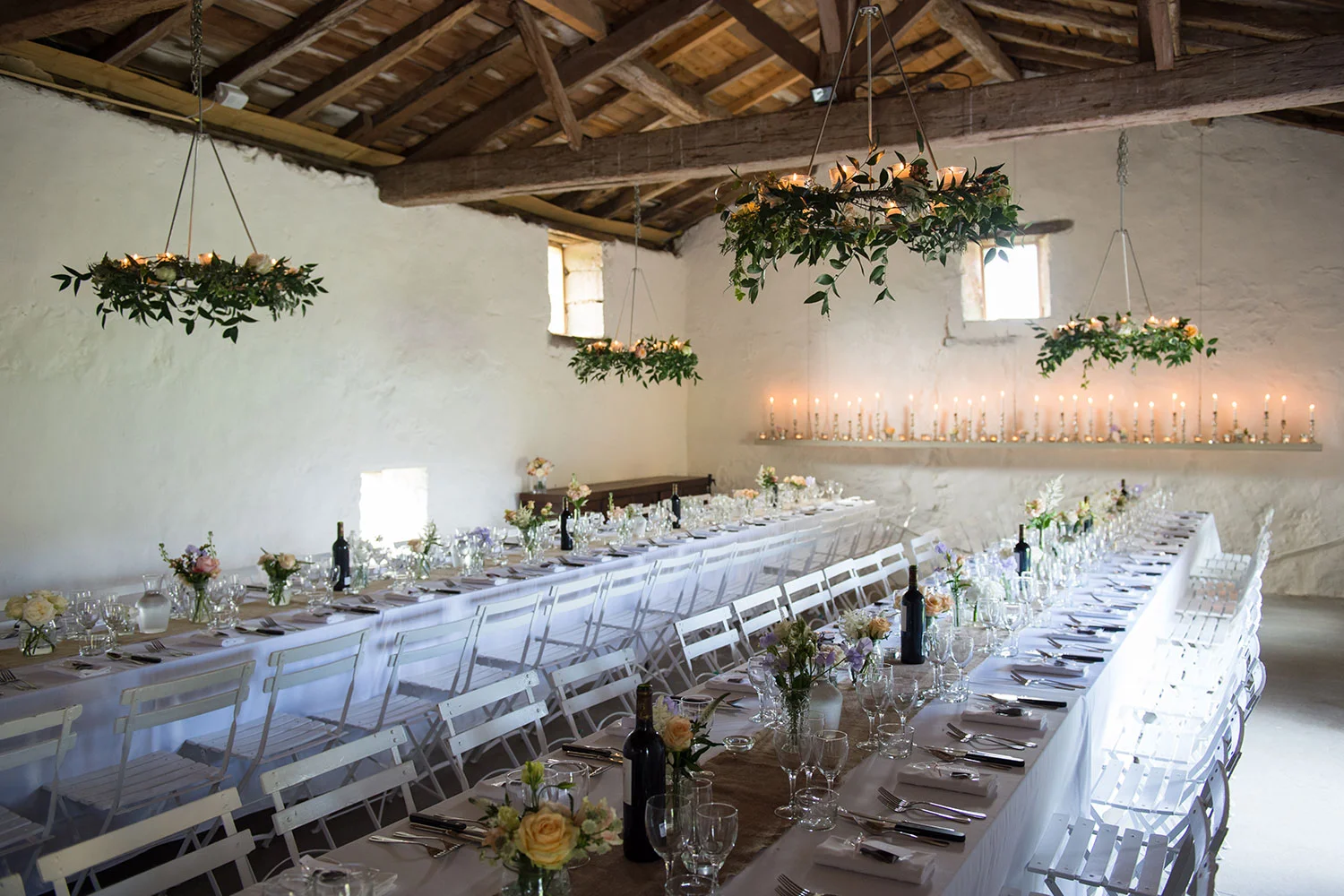 Wedding-barn-long-tables.jpg