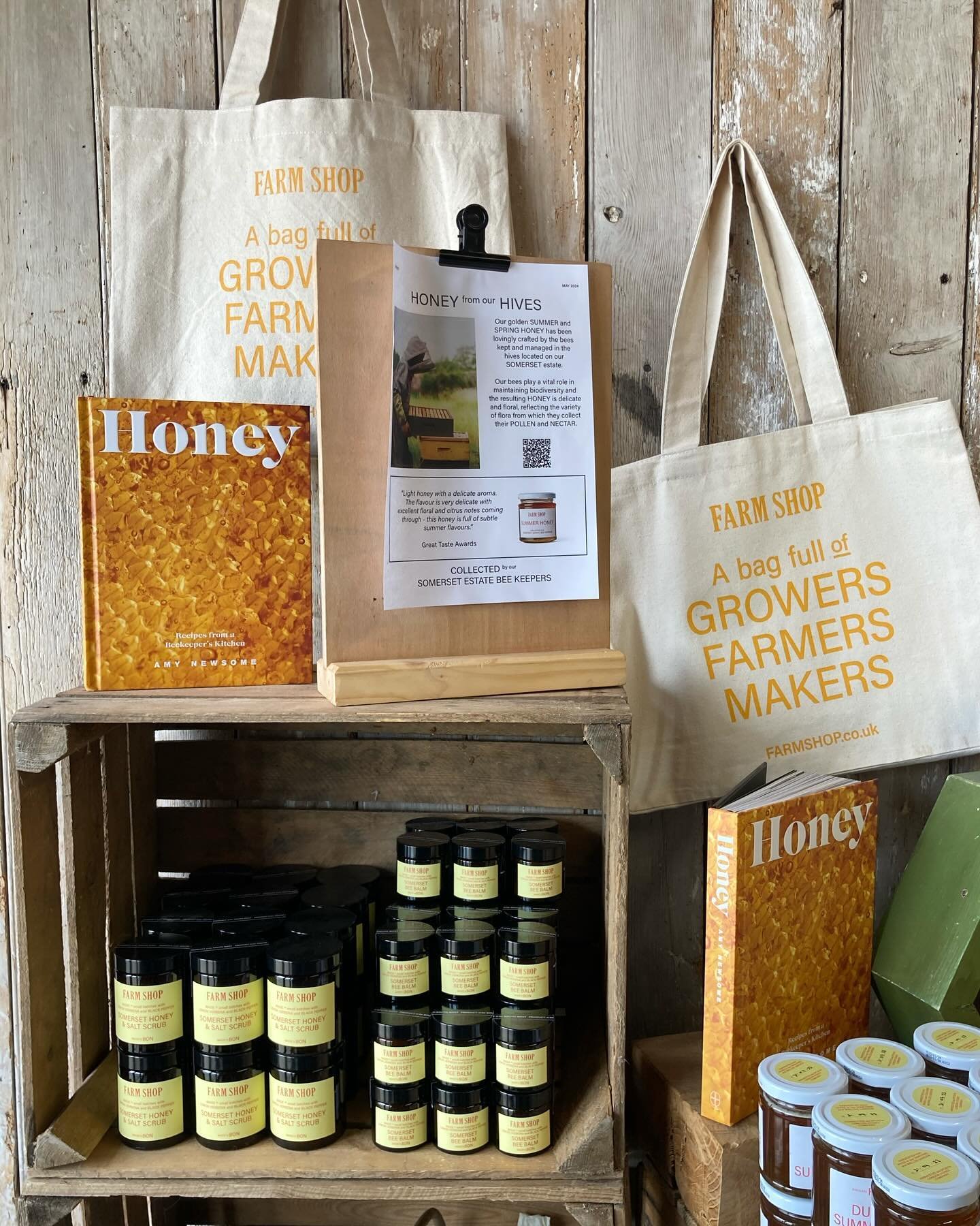 Fancy making your own honey salt scrub? Join us on Sunday 9th June @hauserwirthsomerset for Open Farm Sunday. We will be offering workshops throughout the day. Choose from a wide variety of essential oil combinations and foraged goodies from across t