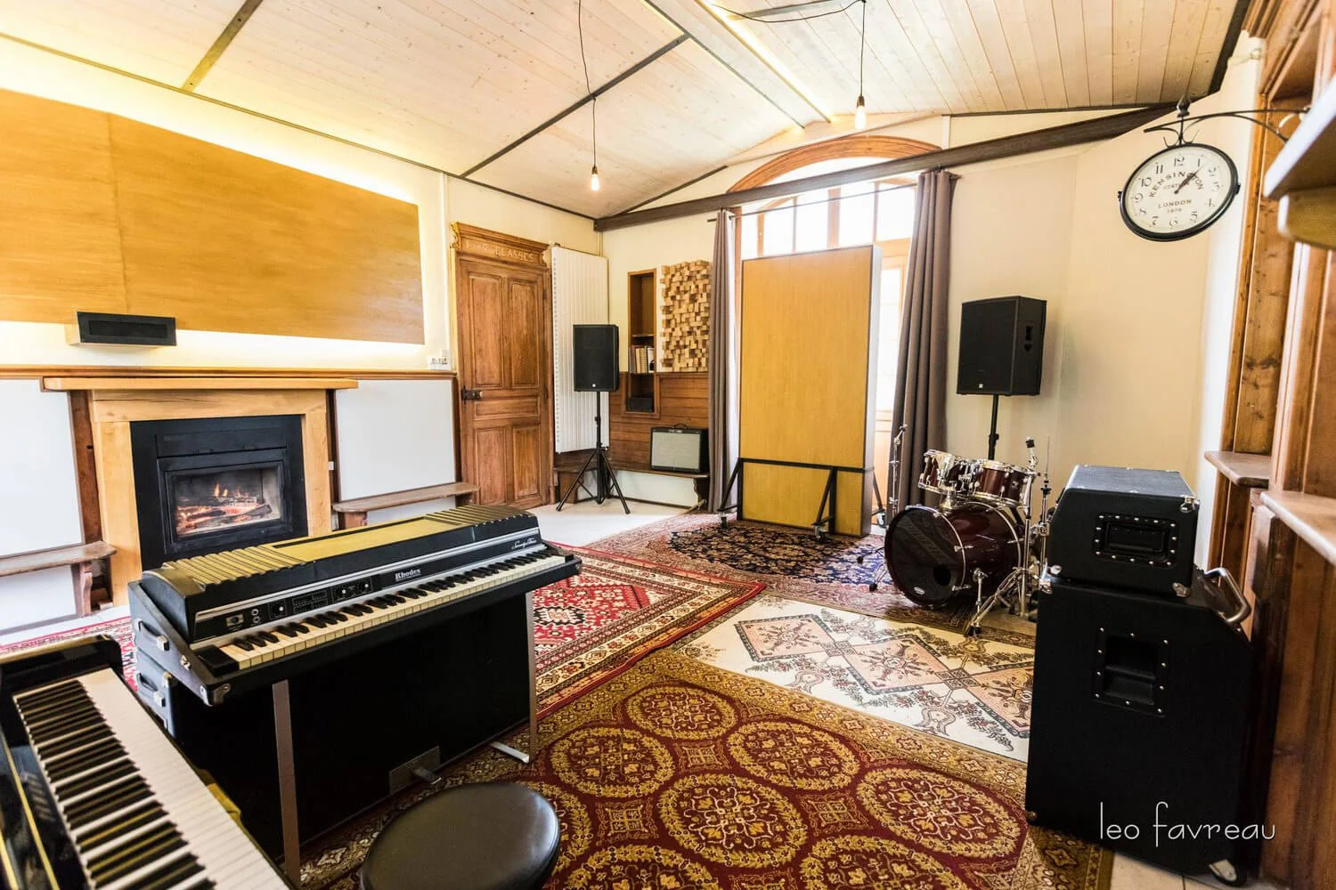 RED HOUSE_Railroad studio 3.jpg
