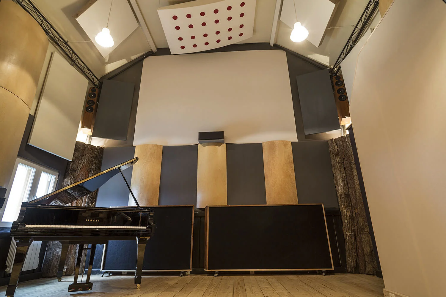 RED HOUSE_Red studio 4.jpg