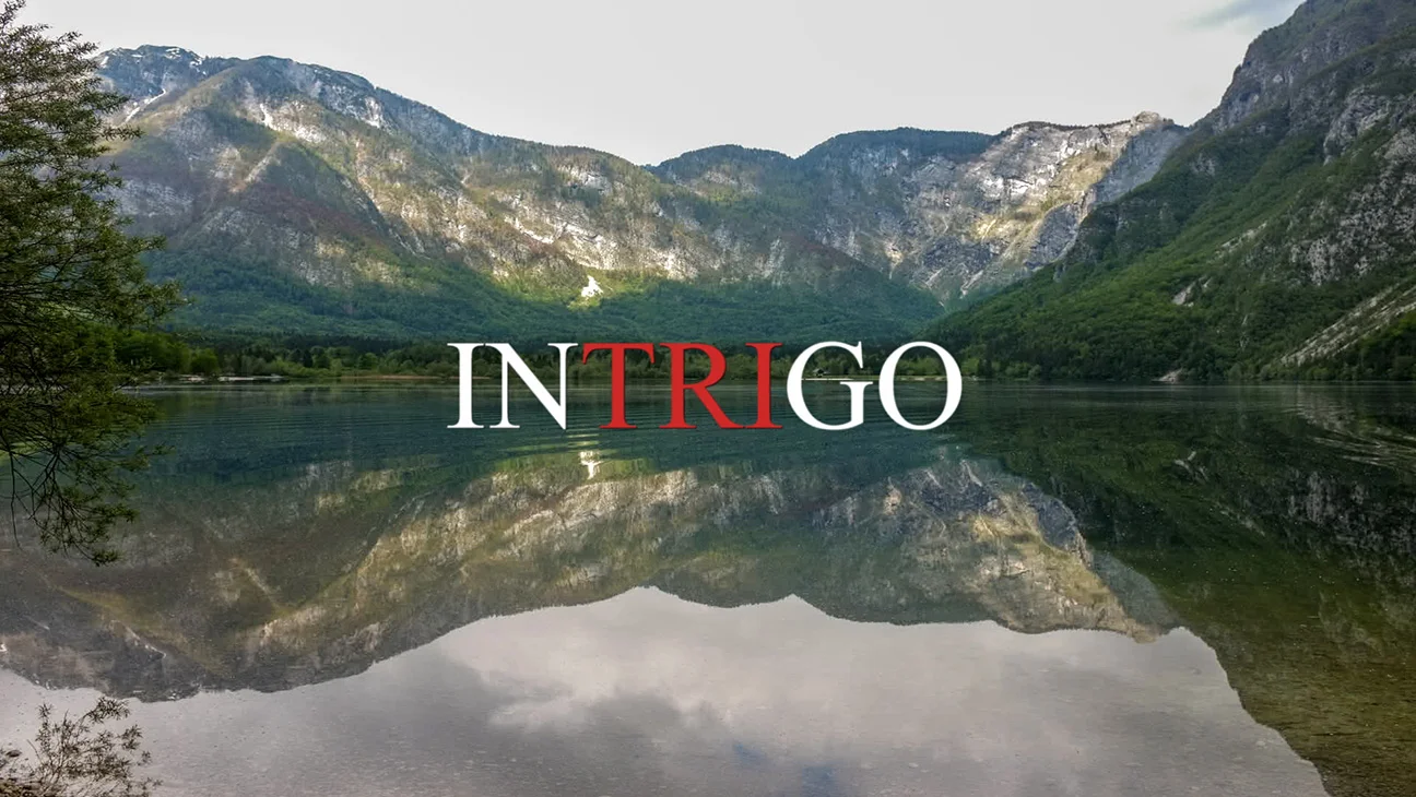 stills-intrigo-title.jpg