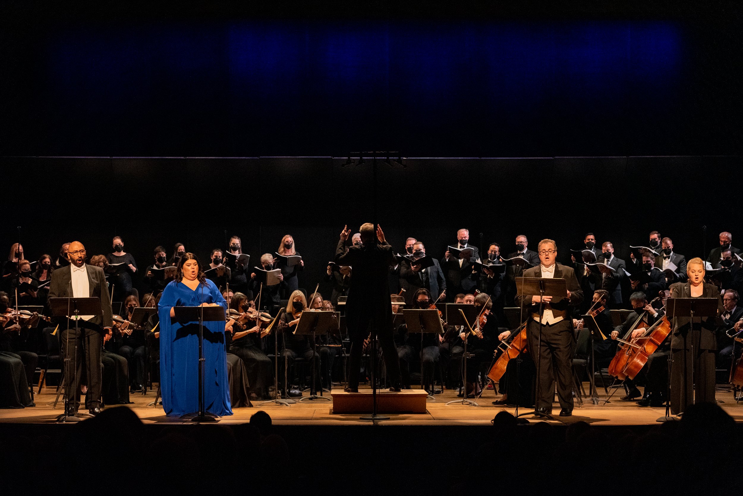 Ashraf Sewailam (title role), Leah Crocetto (Anna Erisso), Conductor Antony Walker, Bruce Sledge (Paolo Erisso), and Elizabeth DeShong (Calbo)