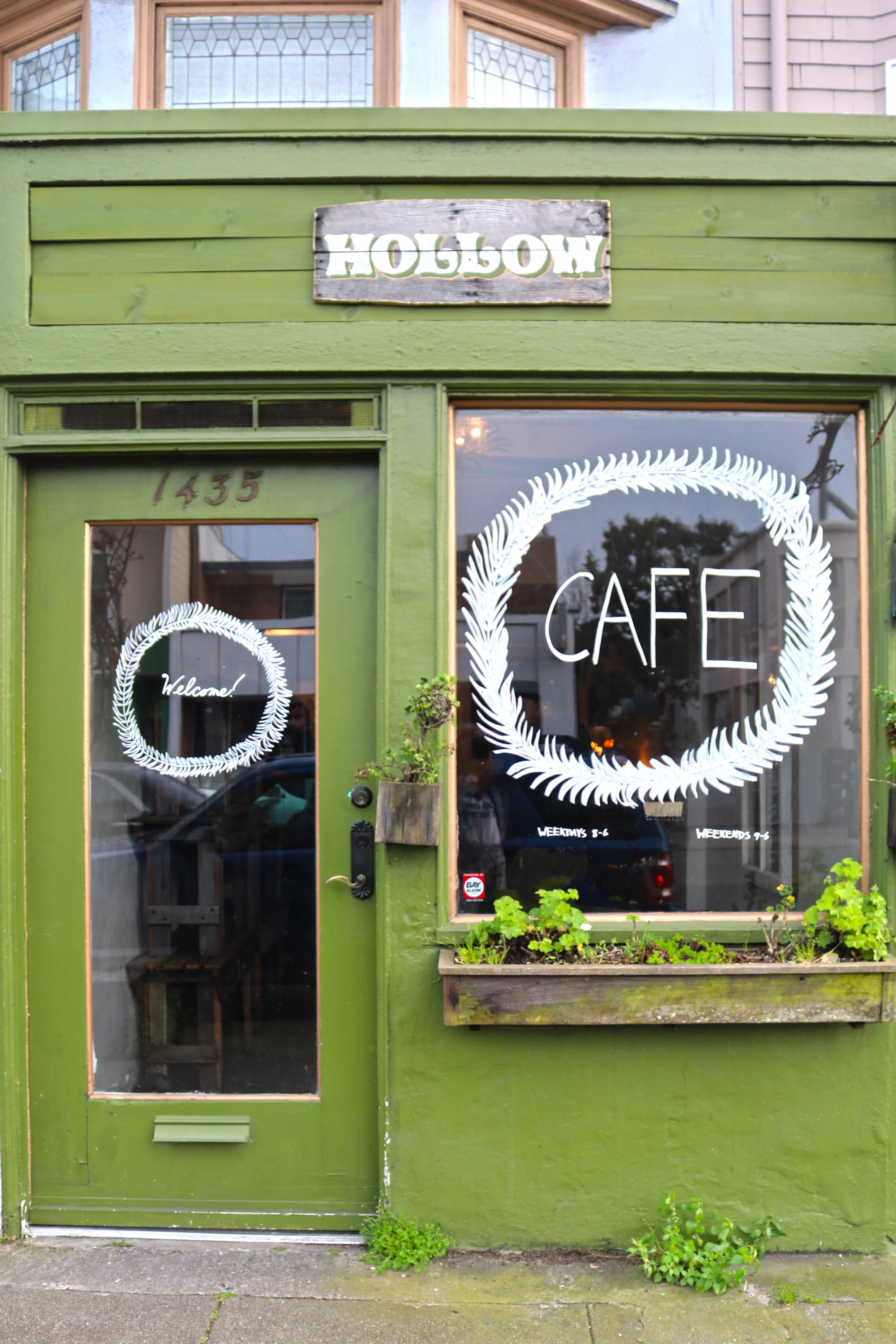 hollow-cafe.jpg