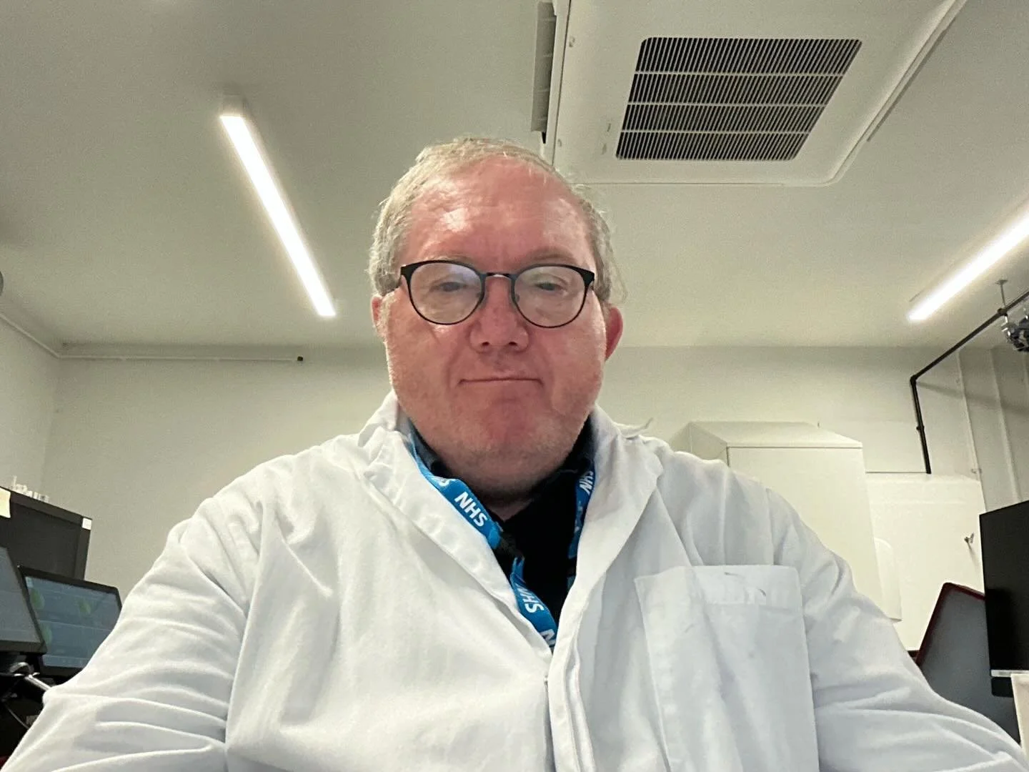 Work selfie. Almost looking professional. 

Clean coat by my standards as fresh on today. 

Busy day in the world of hospital blood transfusion.