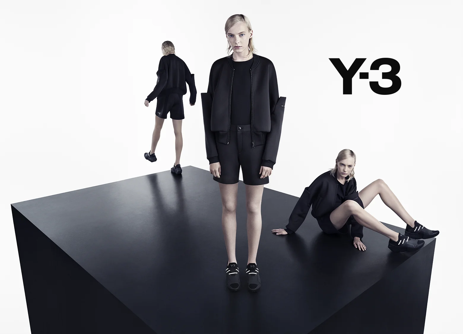 Y3_SS17_Womens_Horizontal_300dpi_03.jpg