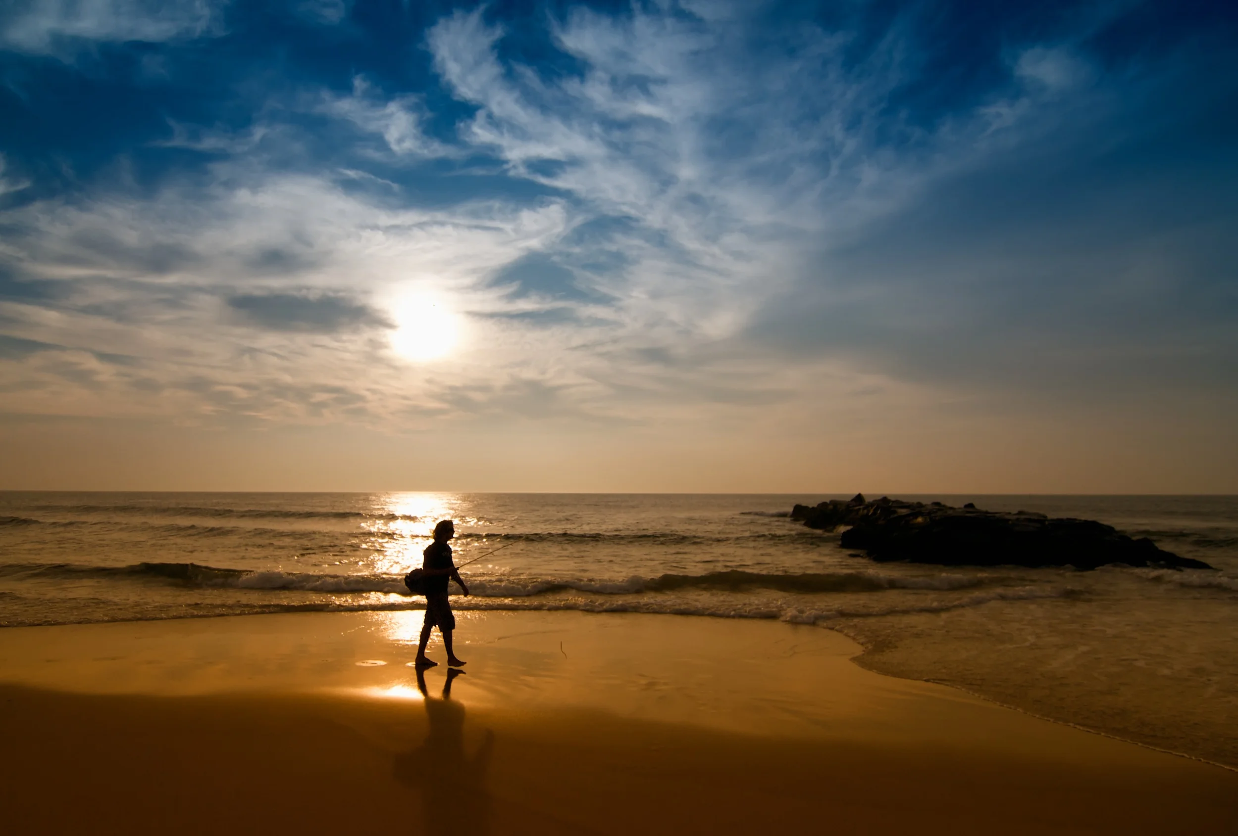 Spring_Lake,_New_Jersey_Beach_at_Sunrise.jpg