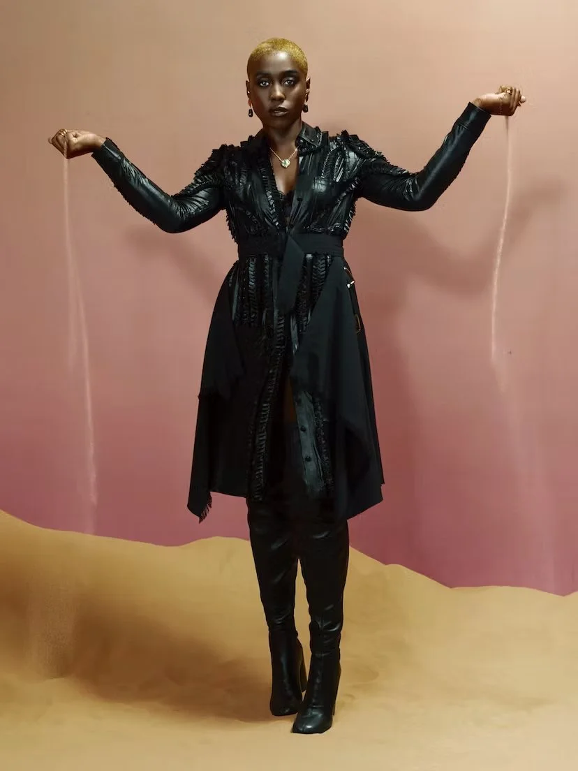 6e16fb2d-1798-4df7-ab58-4c9c78bcf921-q210_20220912_ccody_tzr_llynch_shot_01_0122_fnl copy.jpg