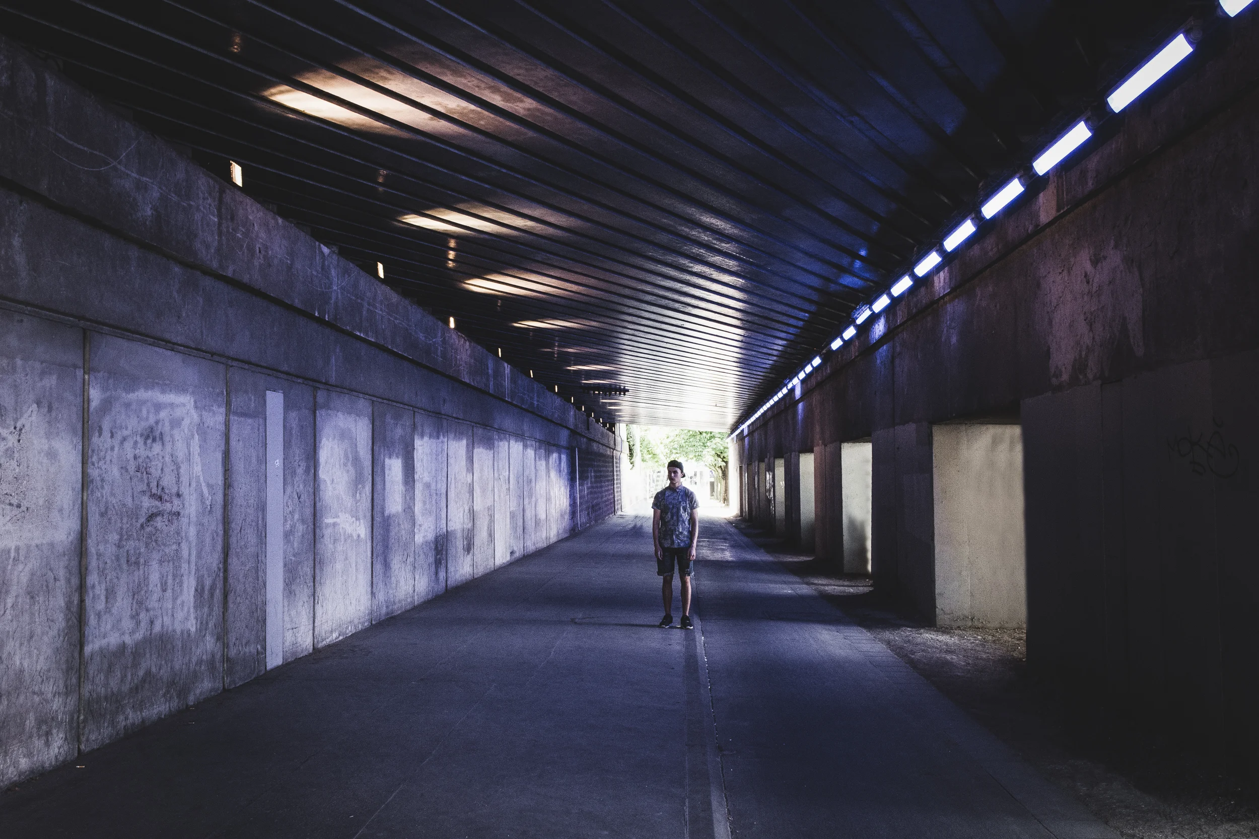 paris - leo tunnel bleu.jpg