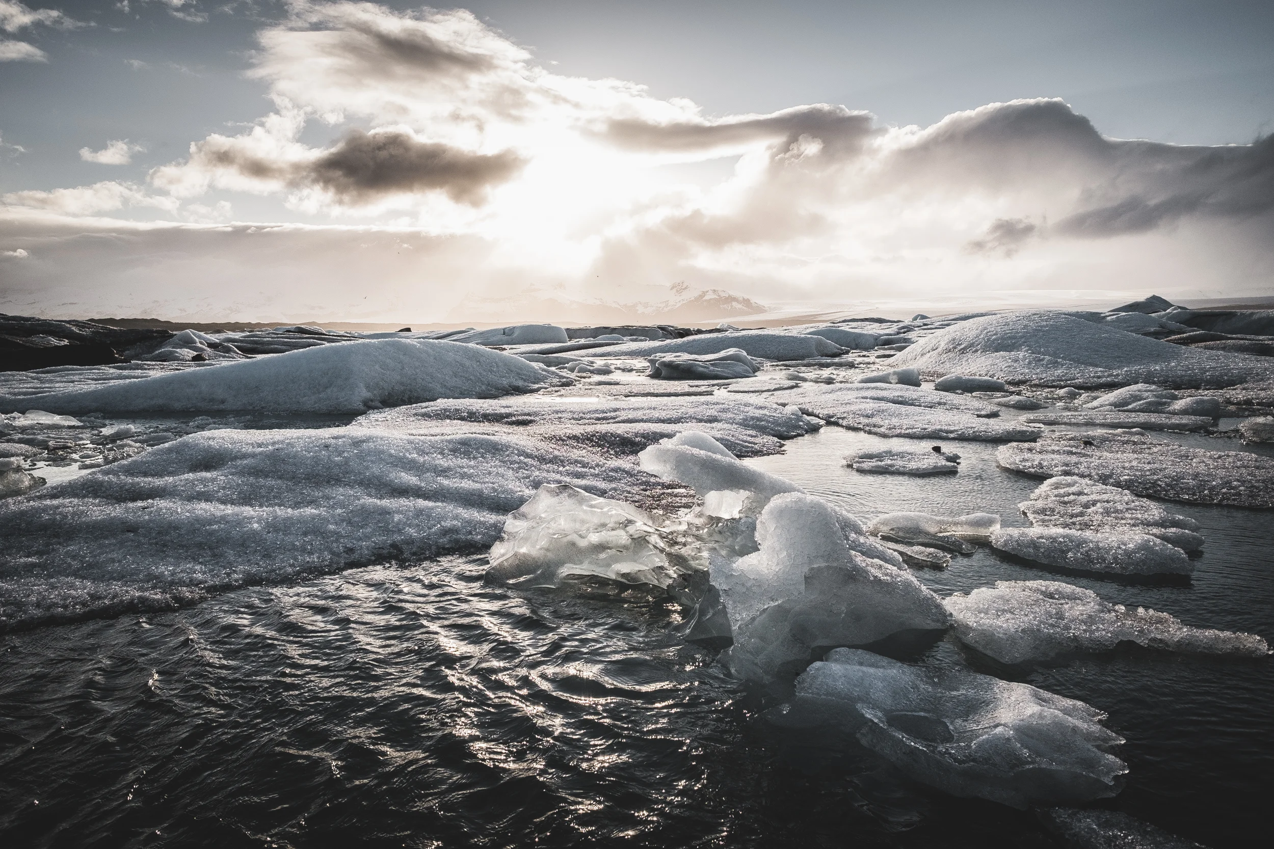 islande - glacier couché de soleil.jpg
