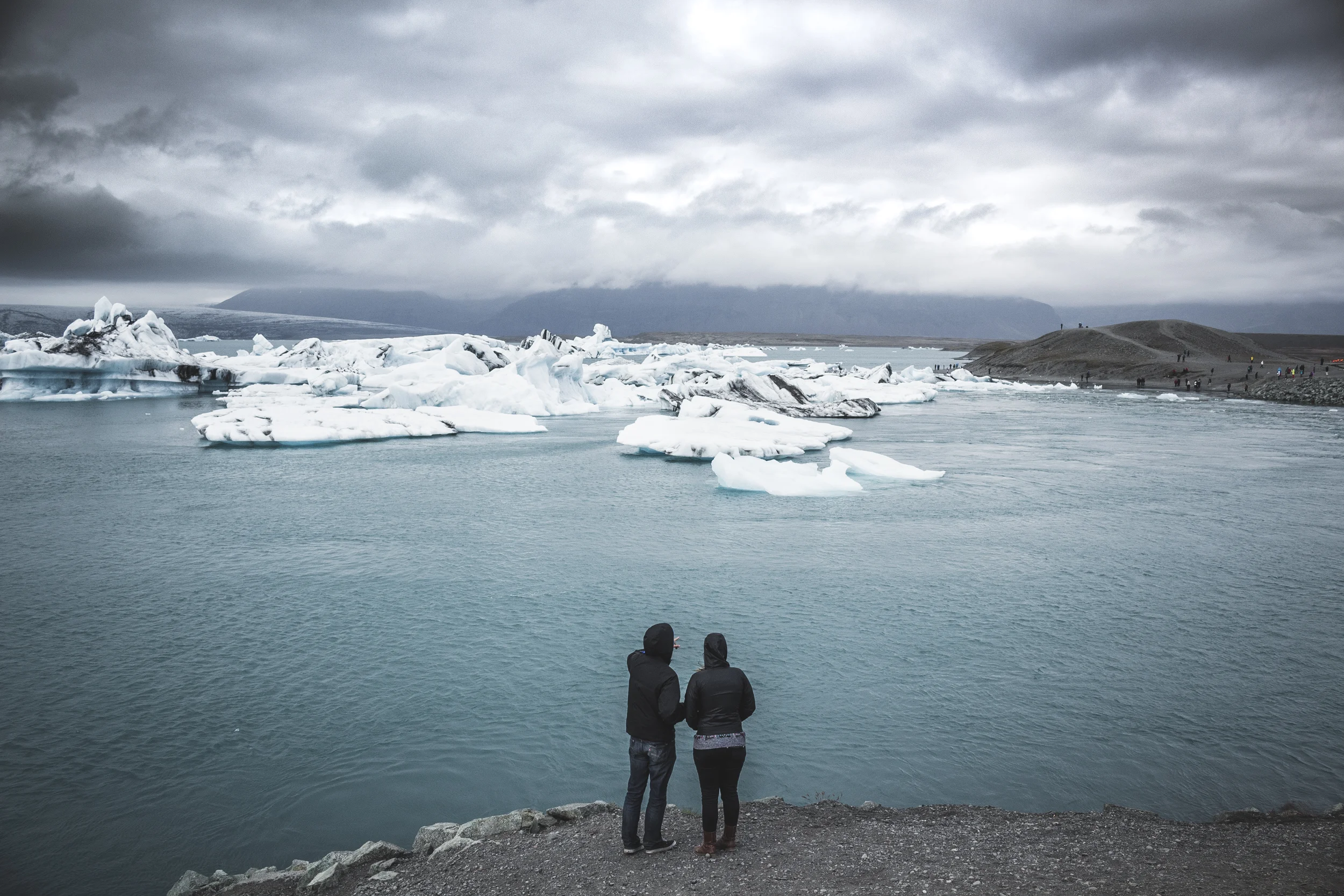 islande - couple blue lagoon.jpg