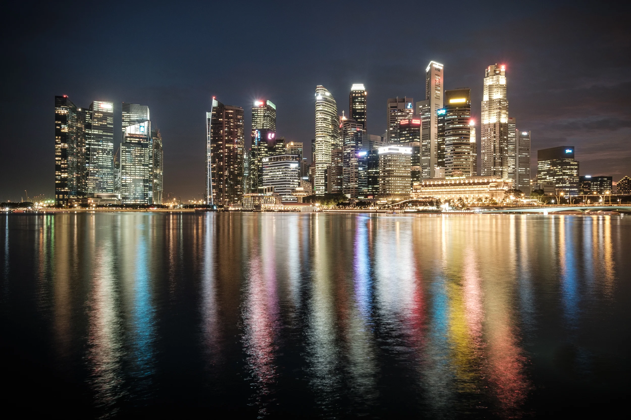 asie - skyline nuit.jpg