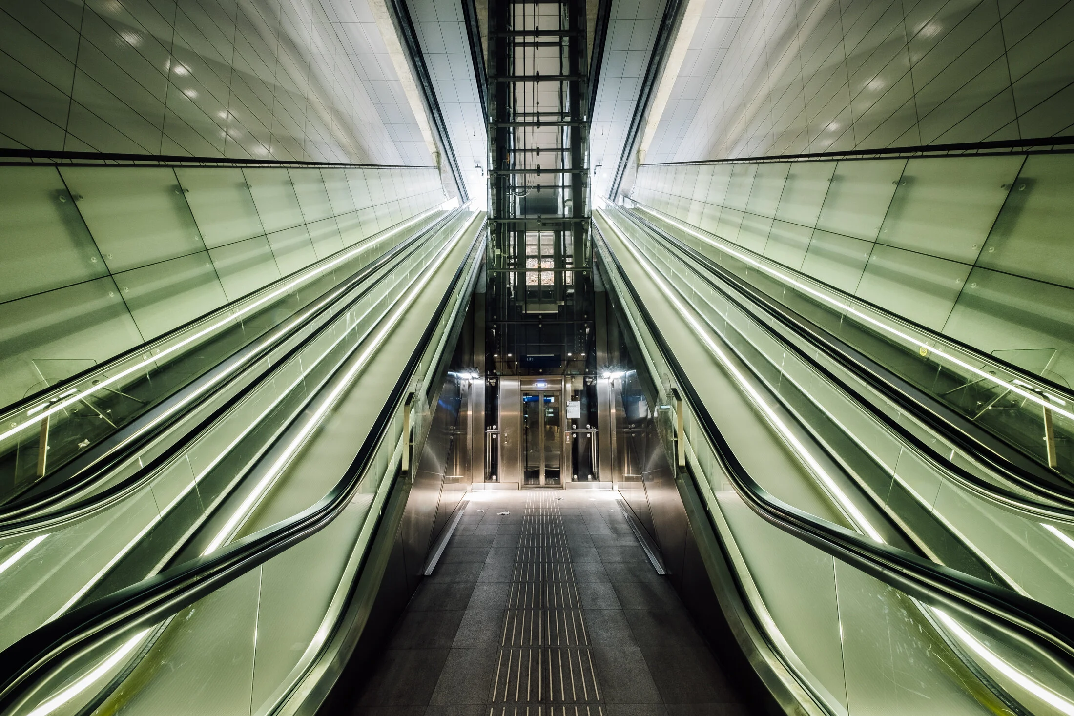 amsterdam - métro vert.jpg