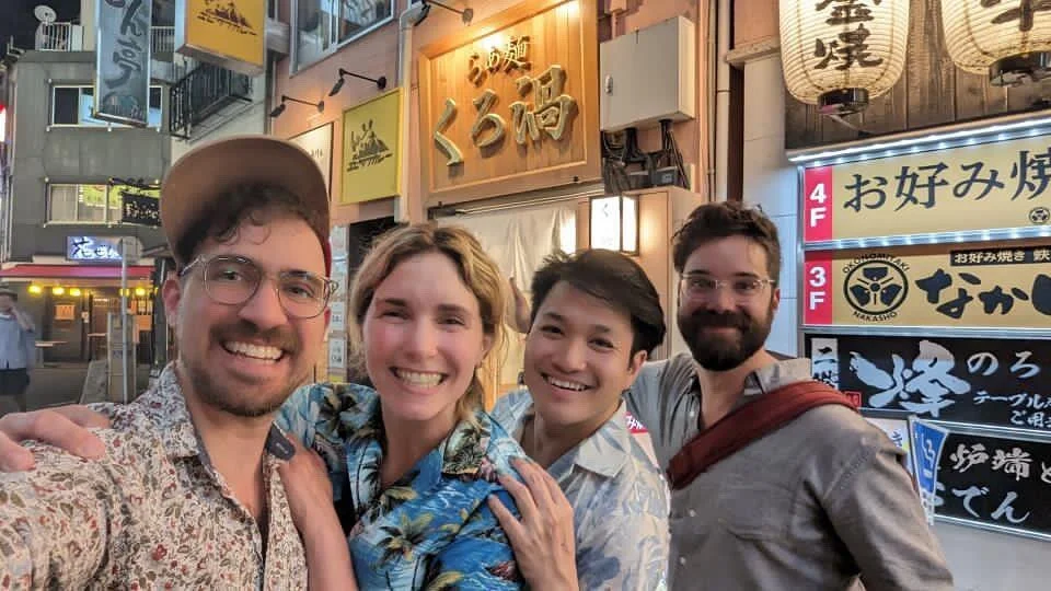 This photo makes me so happy because it&rsquo;s with two friends from different eras and they&rsquo;re friends in Tokyo. That reminds me the world is an intimate and lovely place. ❤️❤️❤️ Glad dan got meet a Towson friend and a 4K friend. Photo credit