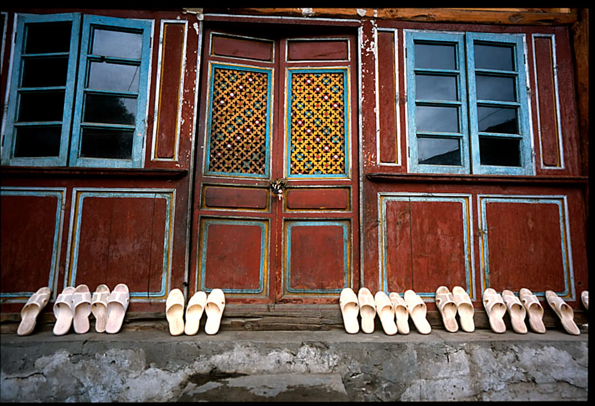 Sandals.jpg
