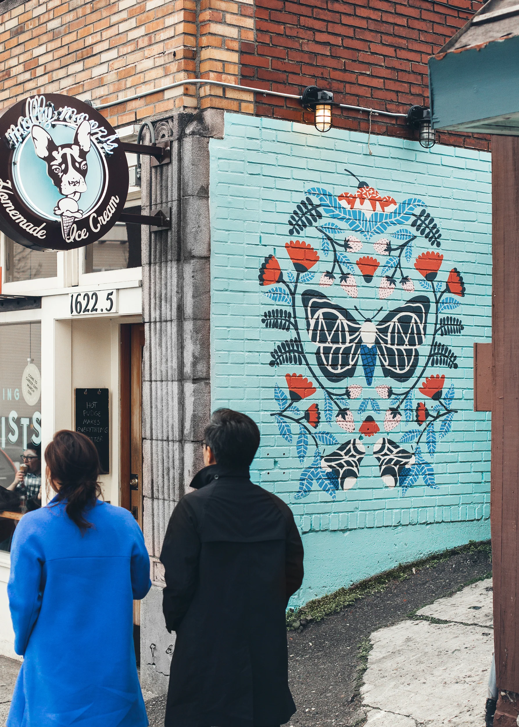 Molly Moons Ice-Cream mural, Wallingford location