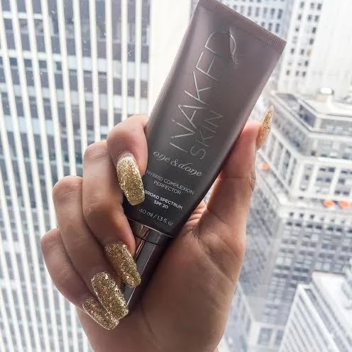What product Taylor is using for light airy coverage this summer 2017
