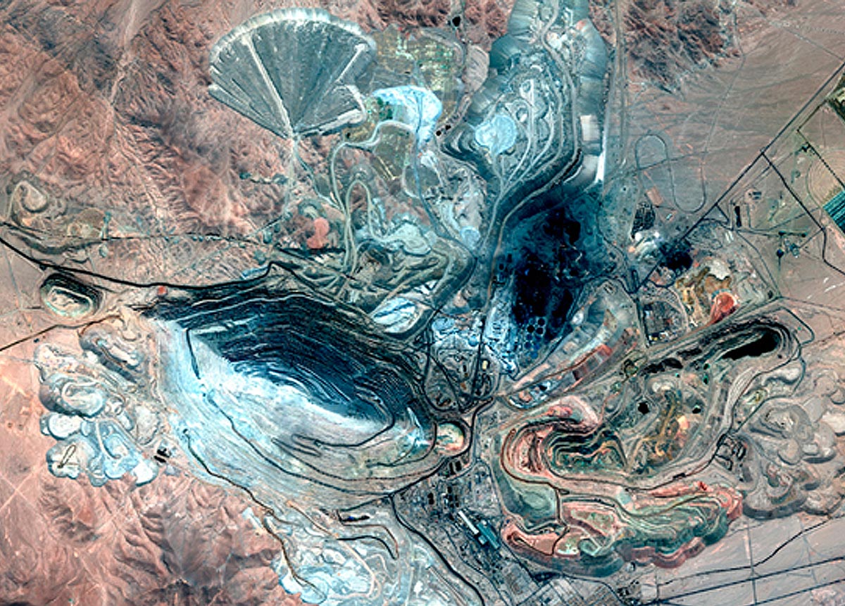 As of September 2018, blasting and digging has ceased and tunnel mining is set to resume.